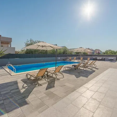 Konukevi Sofija Zaton (Zadar)