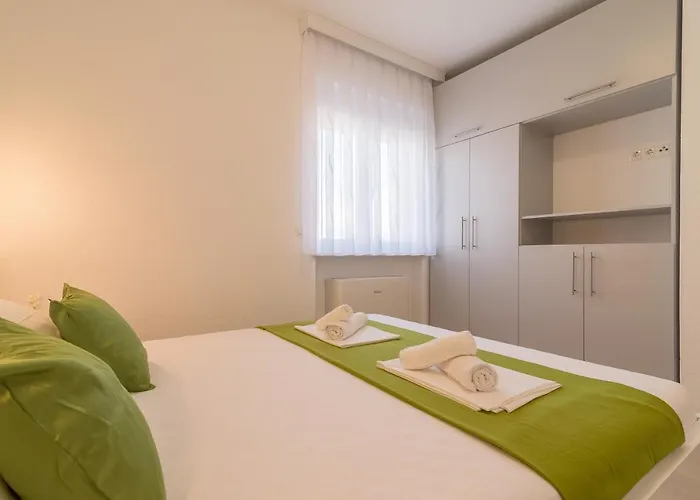 Sofija 4*