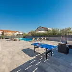 Sofija Gasthuis 4*
