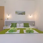 Casa de hóspedes Sofija 4*