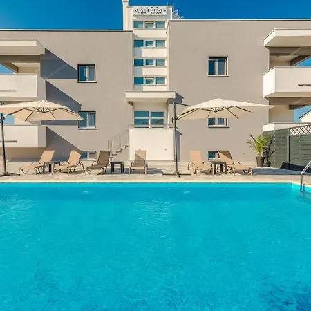 Sofija 招待所 扎顿