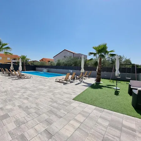 Sofija Guest house *